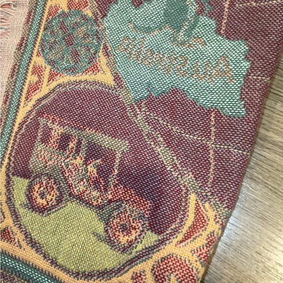 Elegant World Map Tapestry – Blue, Red & Gold – Wall‎ Hanging or Rug - Picture 8 of 13